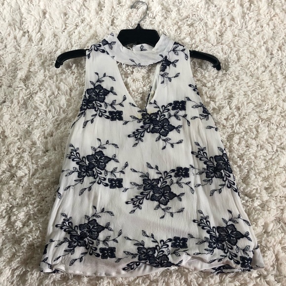 Tank top / blouse - Picture 1 of 3